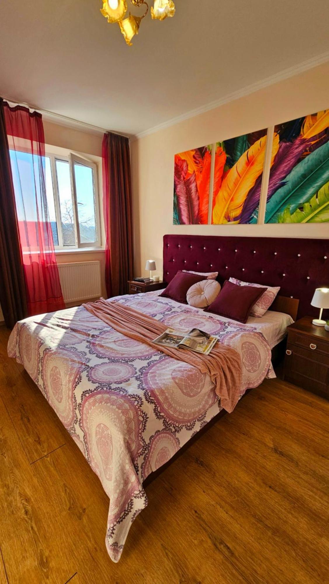 Best Two Room Apartment Mukacheve Bagian luar foto
